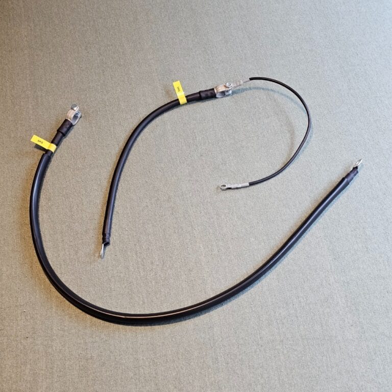 Accukabelset Citroën Traction Avant voor alle 4 cilinder modellen, met toegevoegd massadraadje | SKS