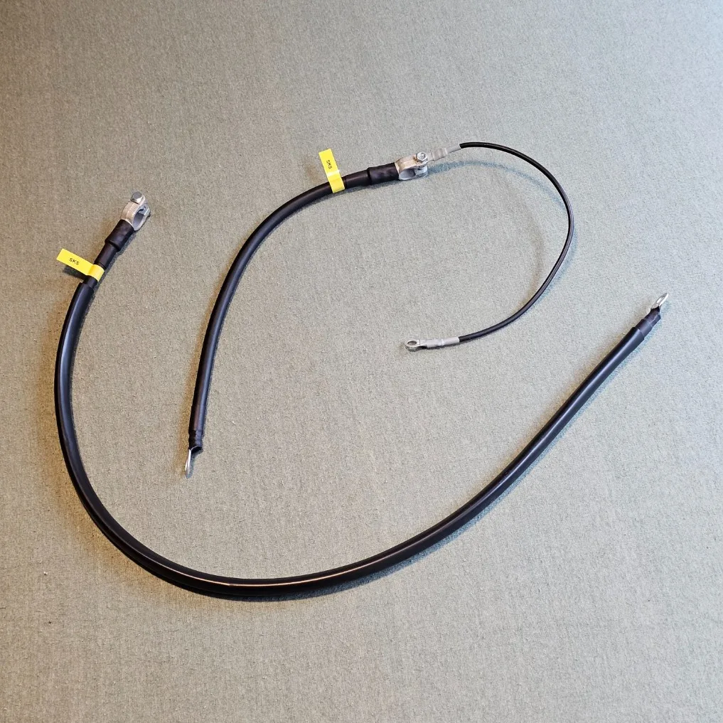Battery cable set Citroën Traction Avant for all 4 cylinder models, with added ground wire | SKS
