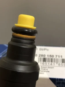Originele Bosch Injectoren NIEUW - Peugeot 205/309 GTI, 405, BX 5 Originele echte Bosch injector